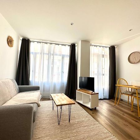 Bel Appartement En Plein Centre Ville Limoges Exteriör bild